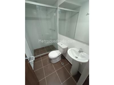 Apartamento de 3 alcobas en venta en Plaza Fabricato, Bello, 84 m² · foto 5 de 17
