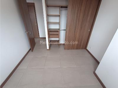 Apartamento de 3 alcobas en venta en Plaza Fabricato, Bello, 84 m² · foto 8 de 17