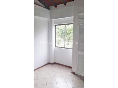 Apartamento en venta en Calasanz, Medellín · foto 8 de 13