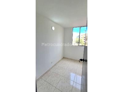 Apartamento en venta en San Antonio De Prado, Medellín · foto 10 de 14