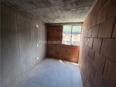 Apartamento de 3 alcobas en venta en Terranova, Bello, 54 m² · foto 3 de 20