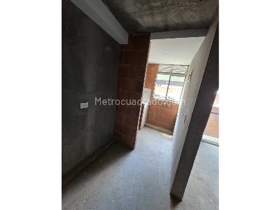 Apartamento de 3 alcobas en venta en Terranova, Bello, 54 m² · foto 6 de 20
