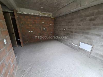 Apartamento de 2 alcobas en venta en Amazonia, Bello, 65 m² · foto 2 de 18
