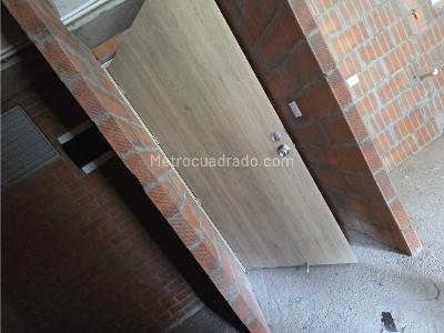 Apartamento de 2 alcobas en venta en Amazonia, Bello, 65 m² · foto 4 de 18
