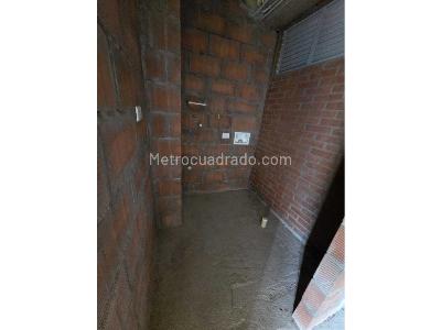 Apartamento de 2 alcobas en venta en Amazonia, Bello, 65 m² · foto 5 de 18