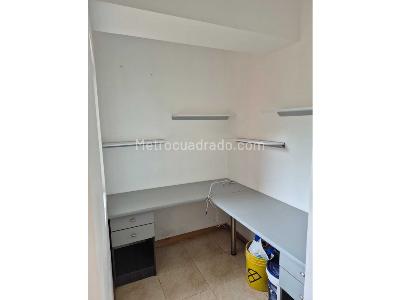Apartamento de 2 alcobas en venta en Norte America, Bello, 69 m² · foto 5 de 20