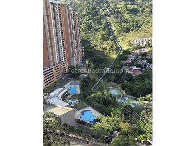Apartamento de 2 alcobas en venta en Norte America, Bello, 69 m² · foto 11 de 20