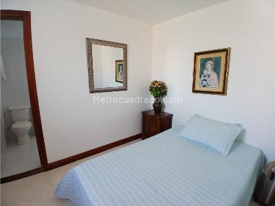 Apartamento de 4 alcobas en venta en Loma De Los Balsos, Medellín, 300 m² · foto 15 de 20