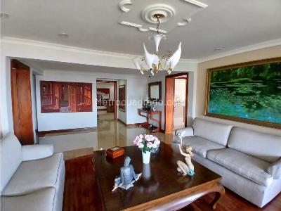 Apartamento de 4 alcobas en venta en Loma De Los Balsos, Medellín, 300 m² · foto 6 de 20