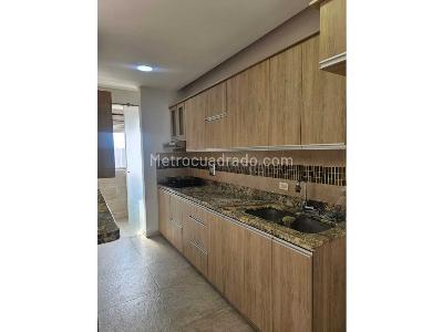 Apartamento de 3 alcobas en venta en Norte America, Bello, 90 m² · foto 4 de 20