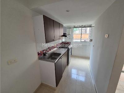 Apartamento de 3 alcobas en venta en Trapiche Bello, Bello, 55 m² · foto 6 de 18