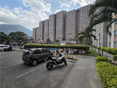 Apartamento de 3 alcobas en venta en Trapiche Bello, Bello, 55 m² · foto 18 de 18
