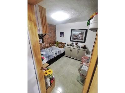 Casa de 2 alcobas en venta en Castilla, Medellín, 65 m² · foto 12 de 18