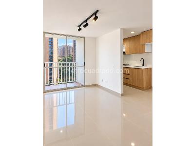 Apartamento de 3 alcobas en venta en El Paraiso, Bello, 60 m² · foto 9 de 12