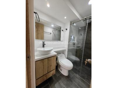 Apartamento de 3 alcobas en venta en La Navarra, Bello, 58 m² · foto 6 de 19