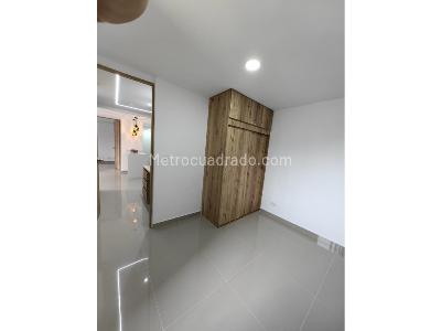 Apartamento de 3 alcobas en venta en La Navarra, Bello, 58 m² · foto 10 de 19
