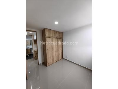 Apartamento de 3 alcobas en venta en La Navarra, Bello, 58 m² · foto 12 de 19