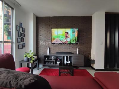 Apartamento de 2 alcobas en venta en Machado, Bello, 60 m² · foto 5 de 15