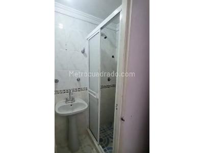 Casa de 4 alcobas en venta en Robledo Tulioanes, Medellín, 78 m² · foto 5 de 13
