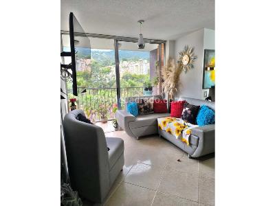 Apartamento de 3 alcobas en venta en Camino Verde, Envigado, 60 m² · foto 2 de 20