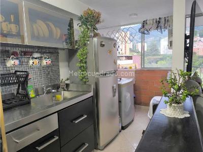 Apartamento de 3 alcobas en venta en Camino Verde, Envigado, 60 m² · foto 14 de 20