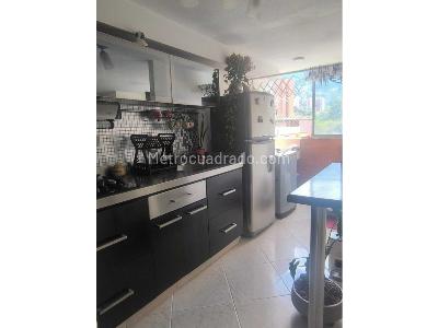 Apartamento de 3 alcobas en venta en Camino Verde, Envigado, 60 m² · foto 17 de 20