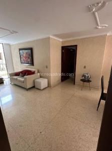 Apartamento de 3 alcobas en venta en Miramar, Barranquilla, 116 m² · foto 3 de 5