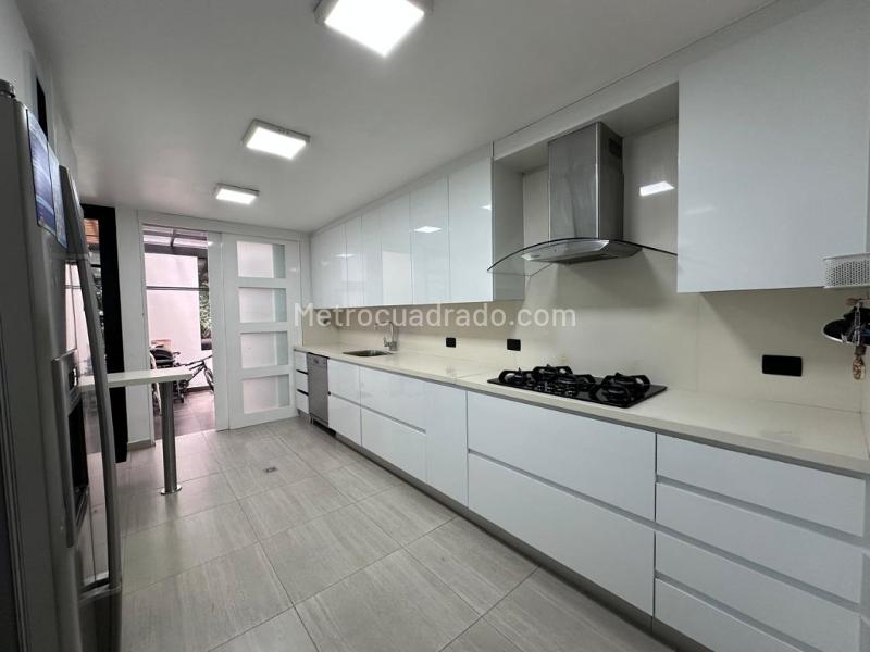 Casa en Venta, El Poblado, Medellín - Mehr