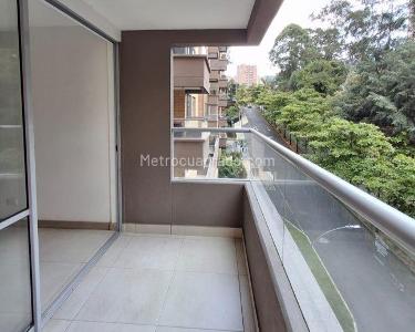 Apartamento de 3 alcobas en venta en San Jose, Sabaneta, 87 m² · foto 11 de 12
