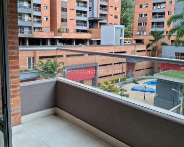 Apartamento de 3 alcobas en venta en San Jose, Sabaneta, 87 m² · foto 12 de 12