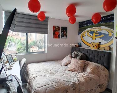 Apartamento de 3 alcobas en venta en Aves Maria, Sabaneta, 94 m² · foto 2 de 12