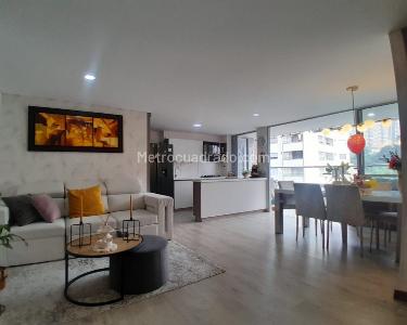 Apartamento de 3 alcobas en venta en Aves Maria, Sabaneta, 94 m² · foto 7 de 12