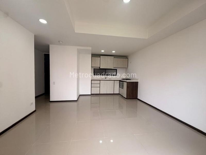 2BR Apartment in Las Lomitas (64 m²) - 2