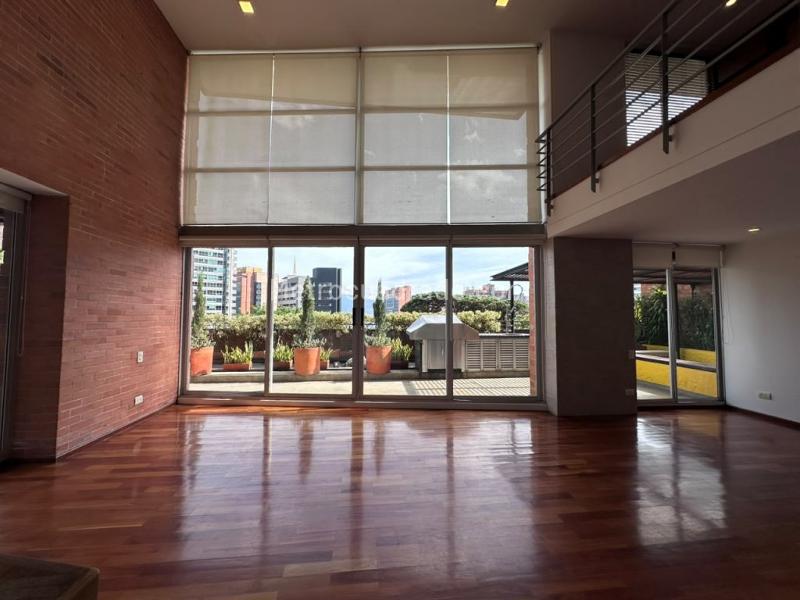 4BR Apartment in El Poblado (180 m²) - 4