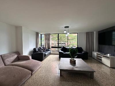 Apartamento de 4 alcobas en arriendo en El Poblado, Medellín, 230 m² · foto 13 de 20
