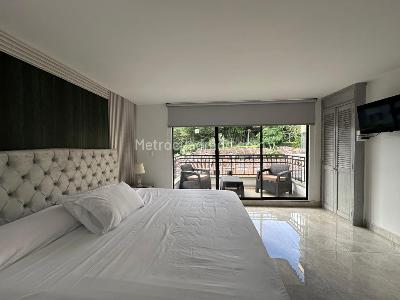 Apartamento de 4 alcobas en arriendo en El Poblado, Medellín, 230 m² · foto 17 de 20