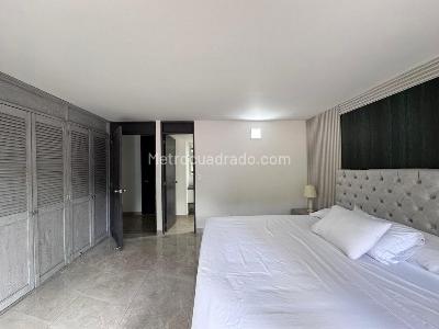 Apartamento de 4 alcobas en arriendo en El Poblado, Medellín, 230 m² · foto 18 de 20