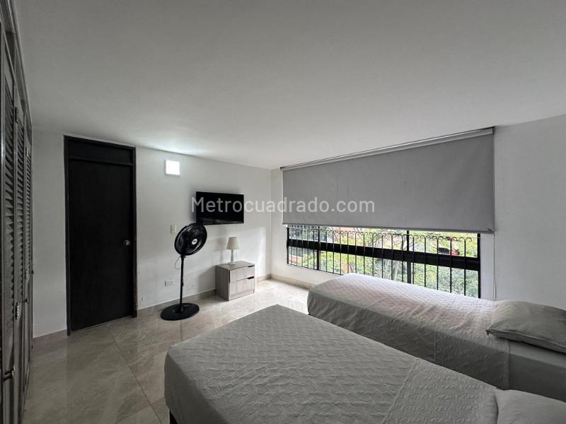 Apartamento en Arriendo, El Poblado, Medellín - Widok 4