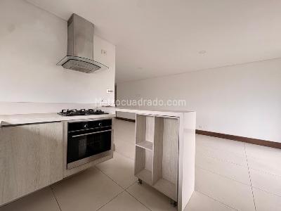 Apartamento de 3 alcobas en venta en Aves Maria, Sabaneta, 104 m² · foto 7 de 18