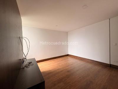 Apartamento de 3 alcobas en venta en Aves Maria, Sabaneta, 104 m² · foto 8 de 18