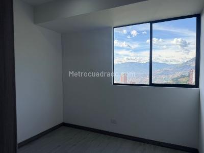 Apartamento de 3 alcobas en venta en Poblado Las Palmas, Medellín, 75 m² · foto 11 de 17