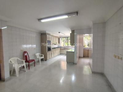 Apartamento de 4 alcobas en venta en El Poblado, Medellín, 458 m² · foto 13 de 20