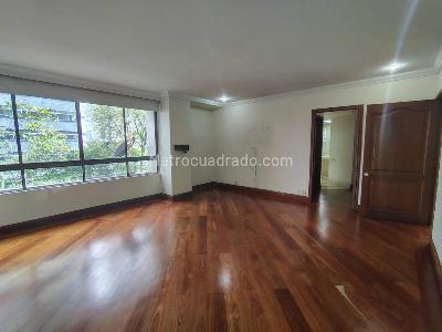 Apartamento de 4 alcobas en venta en El Poblado, Medellín, 458 m² · foto 17 de 20