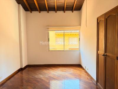 Casa de 3 alcobas en venta en El Poblado, Medellín, 350 m² · foto 12 de 18