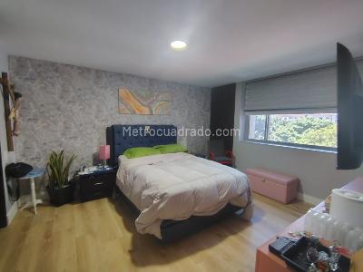 Apartamento de 2 alcobas en venta en El Poblado, Medellín, 112 m² · foto 5 de 19