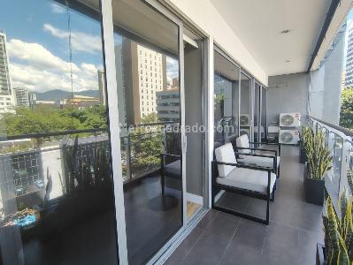 Apartamento de 2 alcobas en venta en El Poblado, Medellín, 112 m² · foto 8 de 19