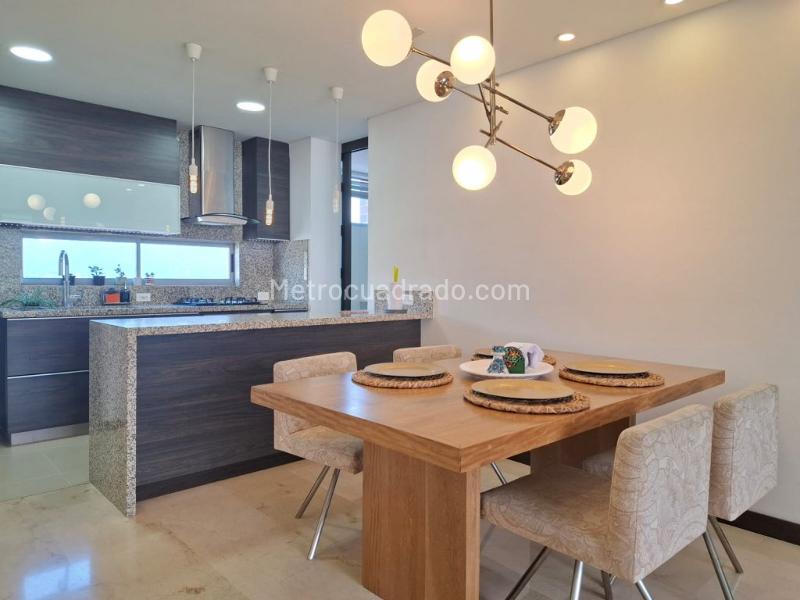 Apartamento en Arriendo, El Poblado, Medellín – pohled 2