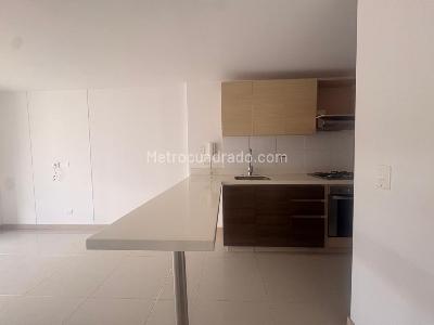 Apartamento de 2 alcobas en arriendo en San Jose, Sabaneta, 64 m² · foto 5 de 13