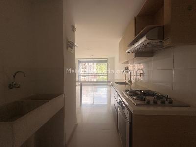Apartamento de 2 alcobas en arriendo en San Jose, Sabaneta, 64 m² · foto 6 de 13