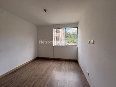 Apartamento de 2 alcobas en arriendo en San Jose, Sabaneta, 64 m² · foto 10 de 13